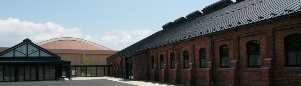 盛岡ふれあい覆馬場プラザ